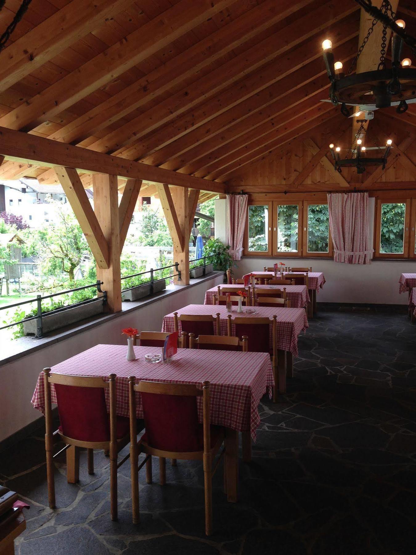 塔兰兹太阳宾馆住宿加早餐旅馆 外观 照片