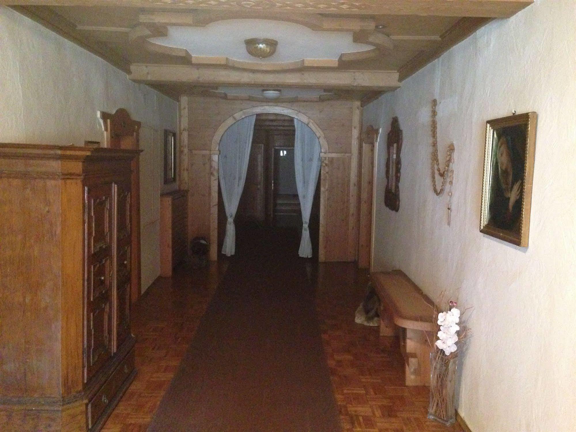 塔兰兹太阳宾馆住宿加早餐旅馆 外观 照片